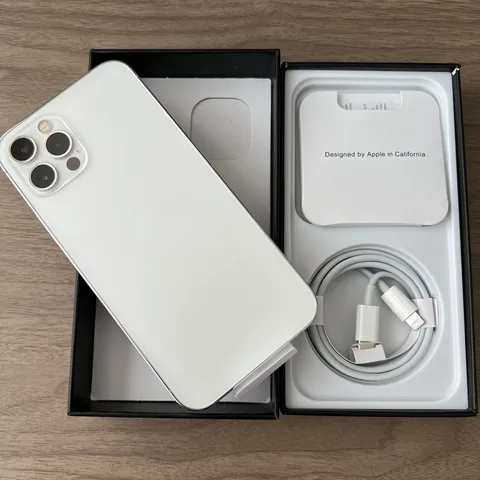 Смартфон Apple iPhone 12 Pro, 6/128ГБ, 6/256ГБ, global, Б/у
