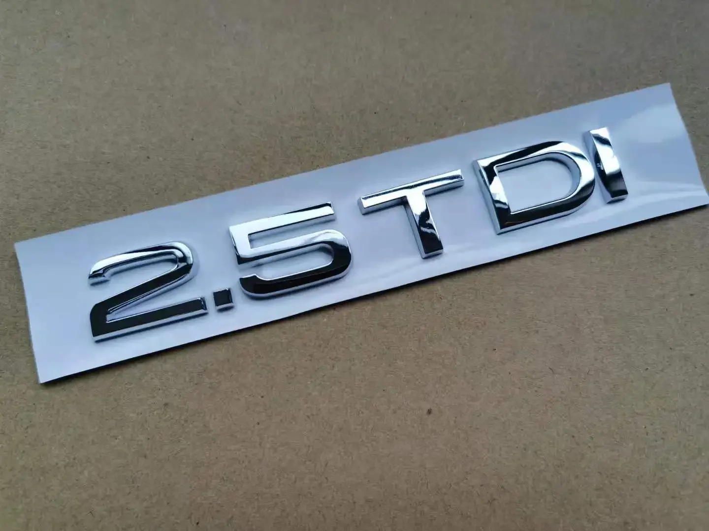 1X хромированный глянцевый черный ABS 2,5 TDI кузов автомобиля задний багажник эмблема значок наклейка для Audi аксессуары