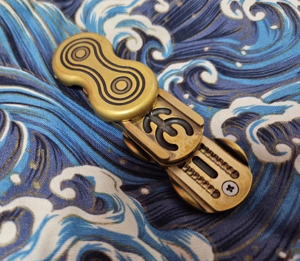 Жесткая мужская пластина для талии EDC из латуни