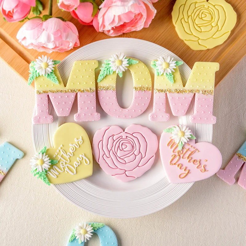 

Mom Birthday Fondant Cookie Cutter Biscuit Mold Happy Mother's Day Love Rose Shape Embossing Press Stamper DIY Baking Tool