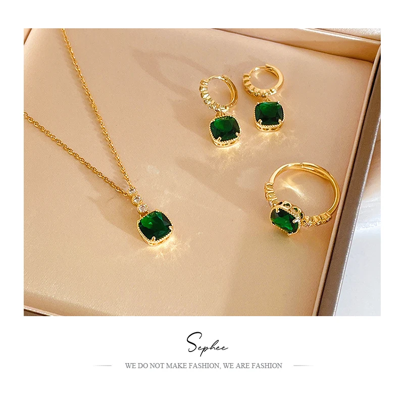 

Crystal Diamond Set Geometric Square Rings Earrings Retro Live Broadcast Collarbone Chain Green Stone Style Lady Neck Chain