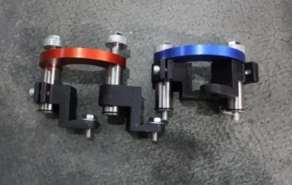 Универсальный скользящий кронштейн AM8700 MA-03/MA-04 с резьбой (полный комплект) для