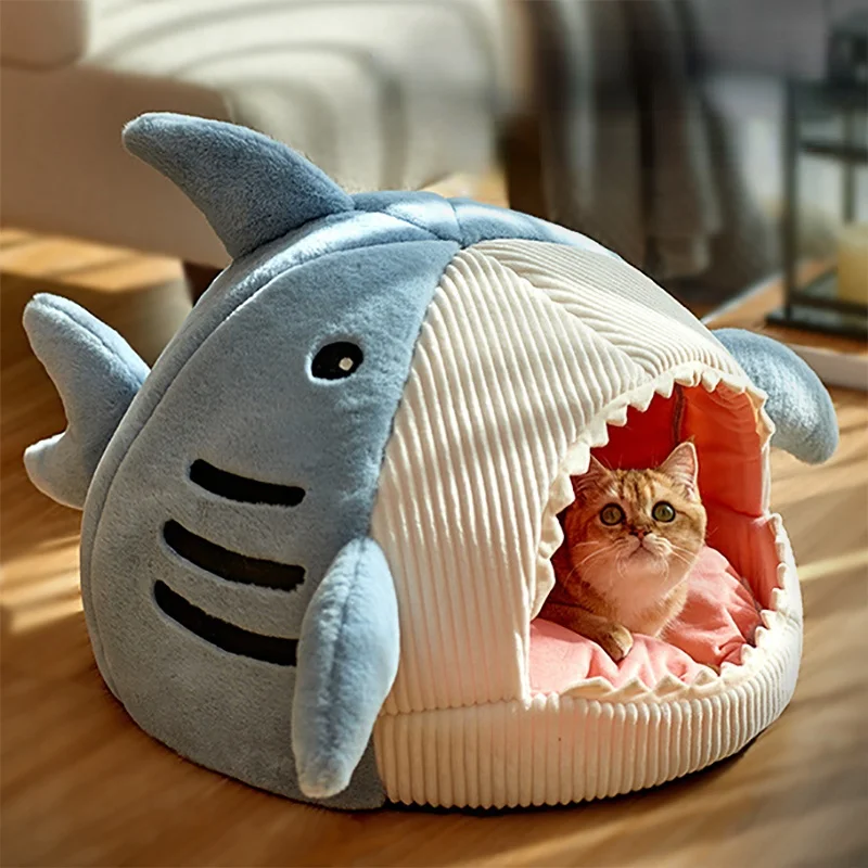 

Кровать для домашних животных, зимняя теплая полузакрытая кровать для кошек, коврик для кошек в форме акулы, маленькая кровать для кошек Mediun, универсальный домик для кошек и собак на все сезоны