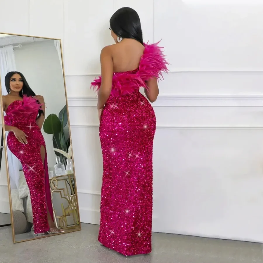 Женское облегающее платье миди iDress с блестками на одно плечо высоким разрезом