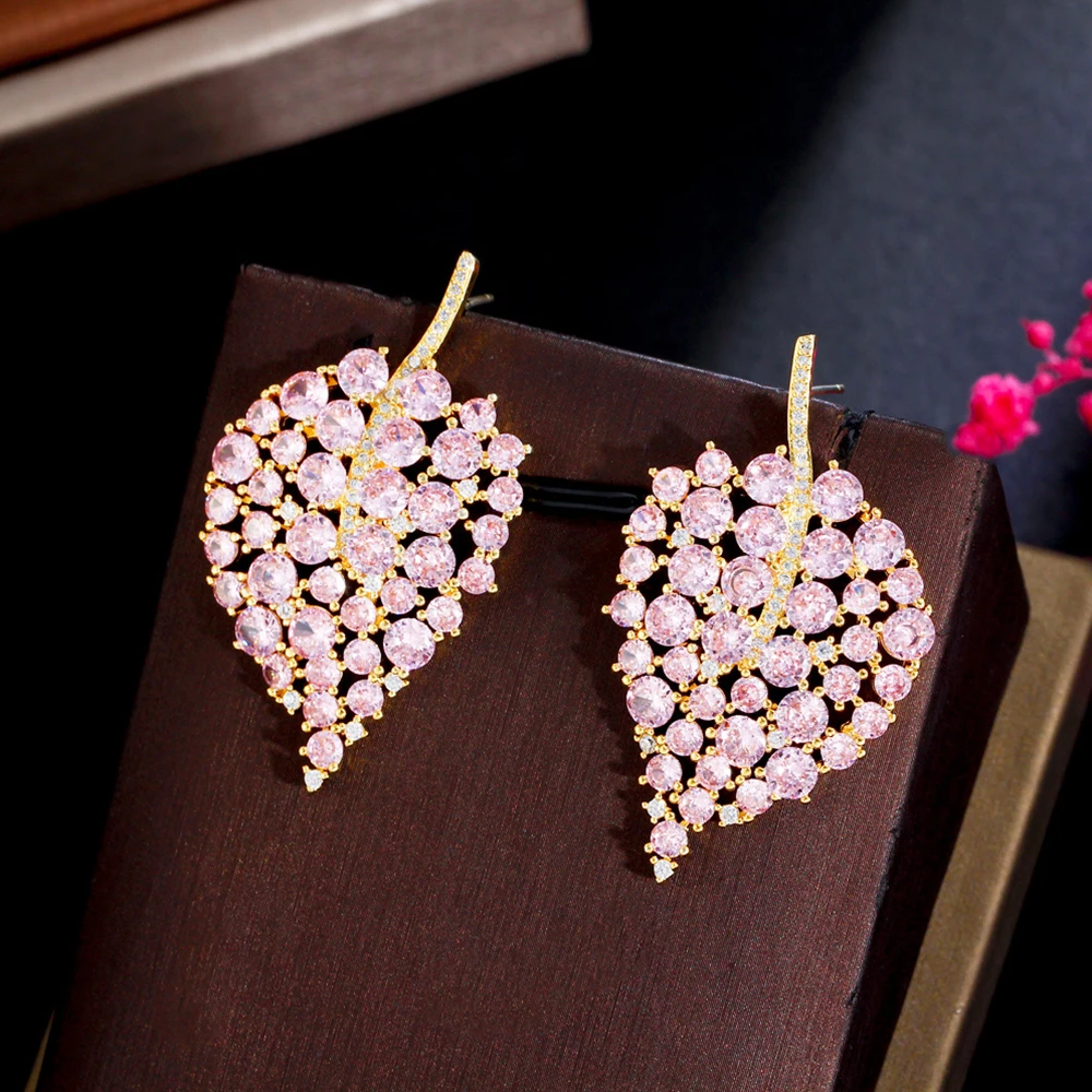 

BeaQueen Delicate Big Leaf Gold Plated Jewelry for Women New Crystal Drop Earrings With Bling Pink CZ Pave Bridal Jewellery E556