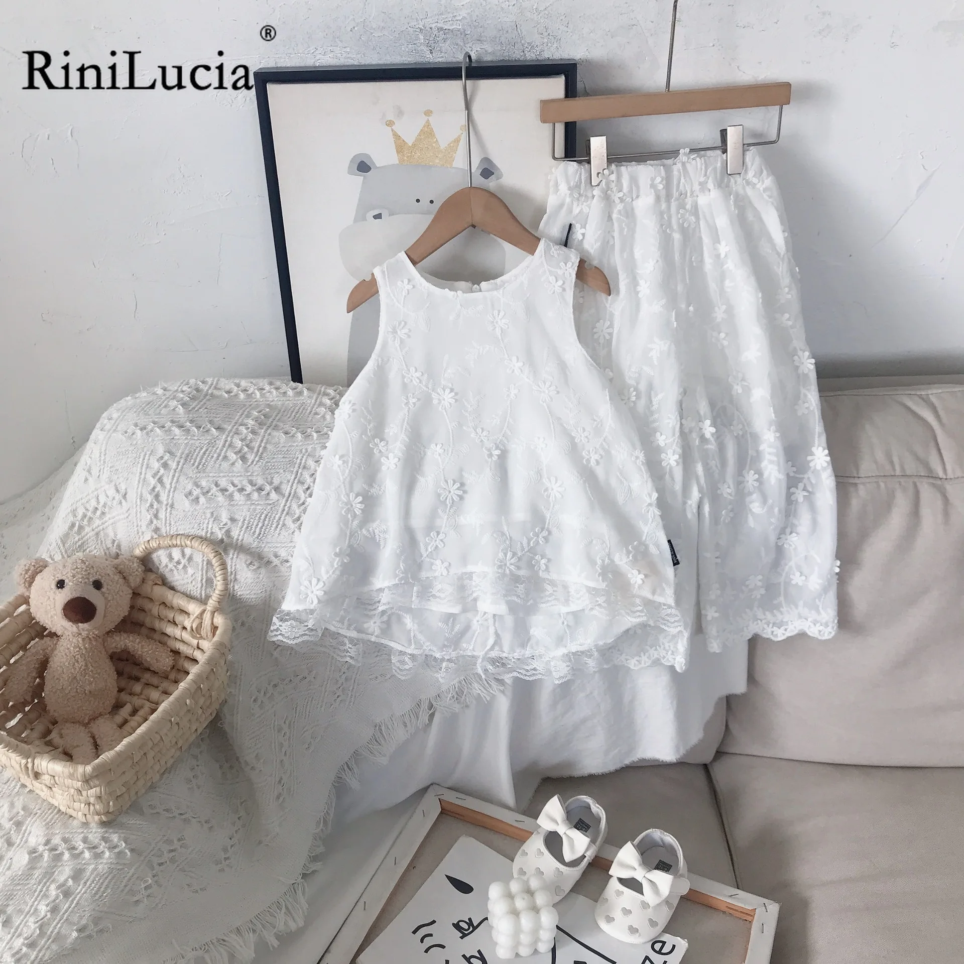 

RiniLucia 2PCS Baby Girls Clothing Sets Summer Sleeveless Kids Girls Clothes Lace Shirts+Pants Outfits Children Casual Suits