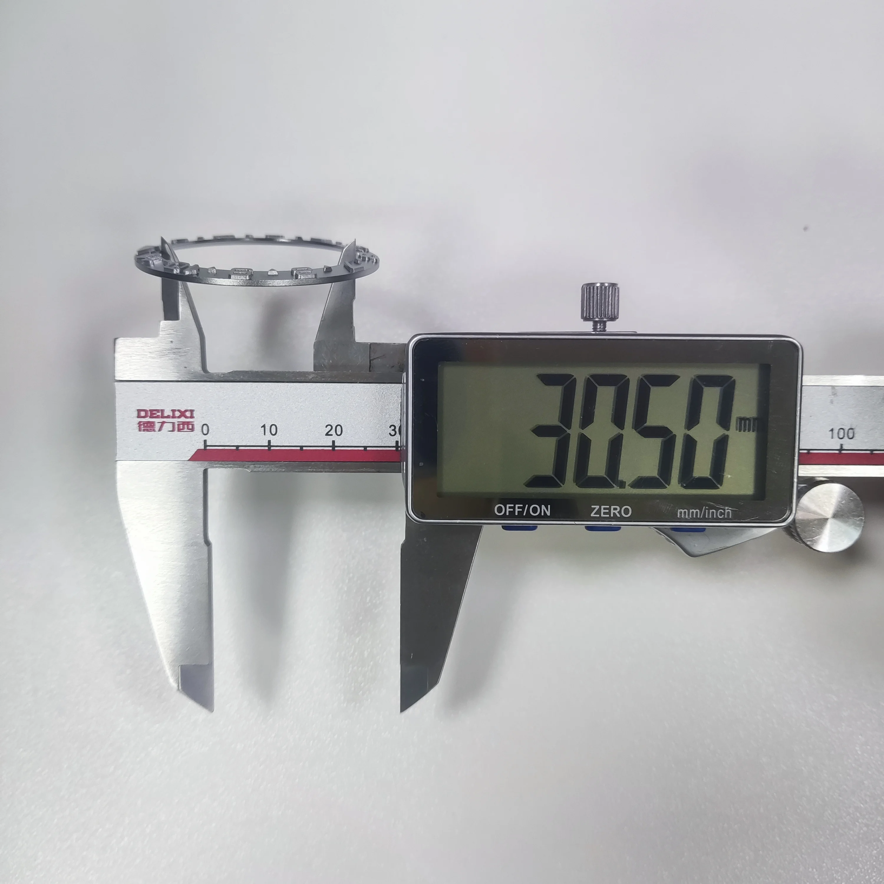 38 мм Высококачественная новая керамическая/алюминиевая рамка для часов подходит