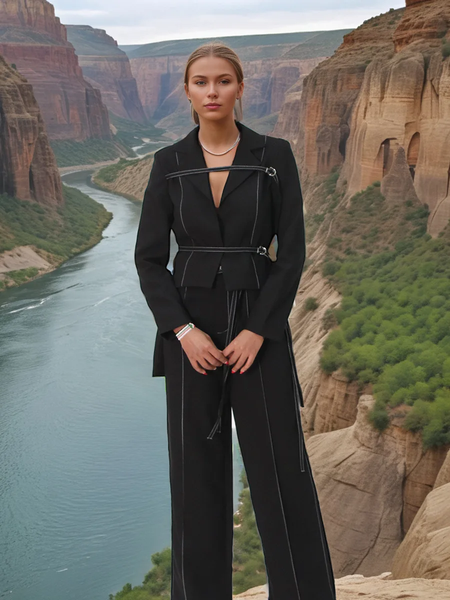 Шикарный весенне-осенний женский комплект из двух предметов пиджак на шнуровке с