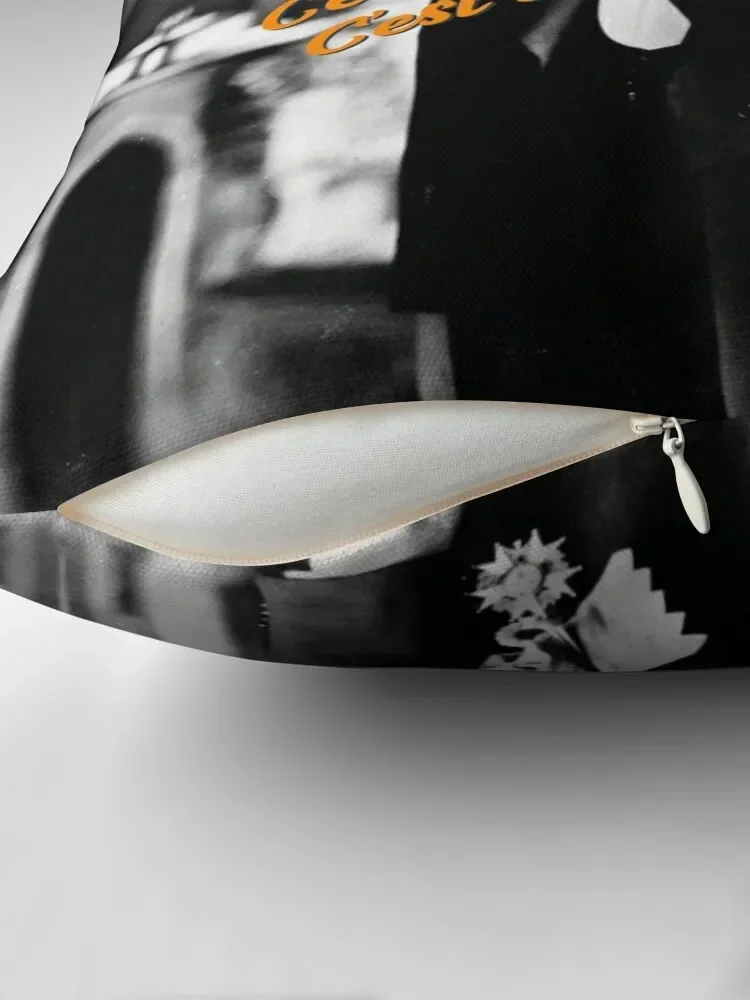 Наволочка с рисунком Рене Коти-осс 117