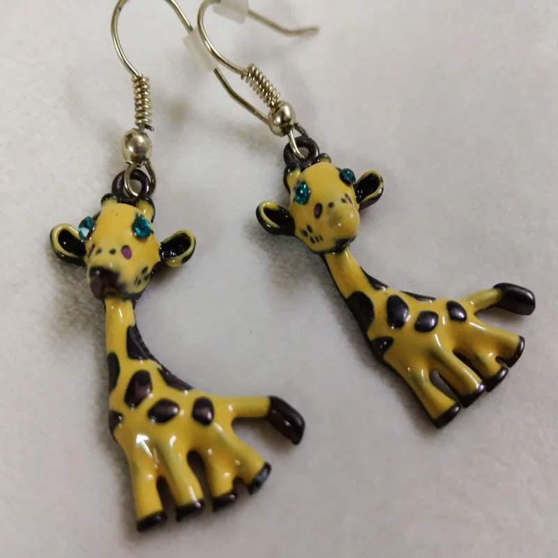 

Elegant Alloy Crystal Animals Giraffe Bird Drop Earrings for Women Evening Party Delicate Wedding Anniversary Gift for Lover