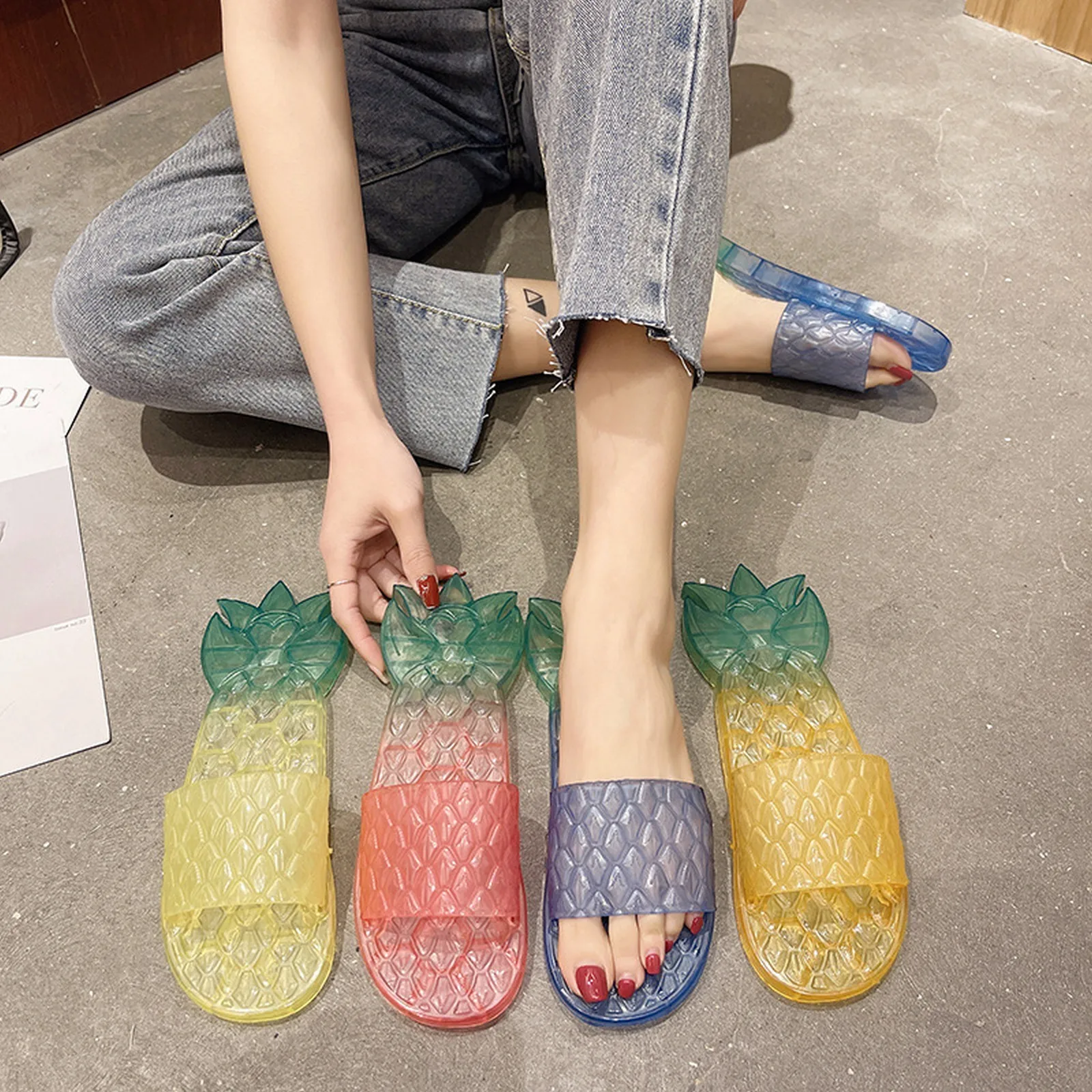 

Pineapple Jelly Slippers Women Indoor Home Bathroom Non Slip Outer Wear 2023 Summer Fashion Personality Ladies House Slippers