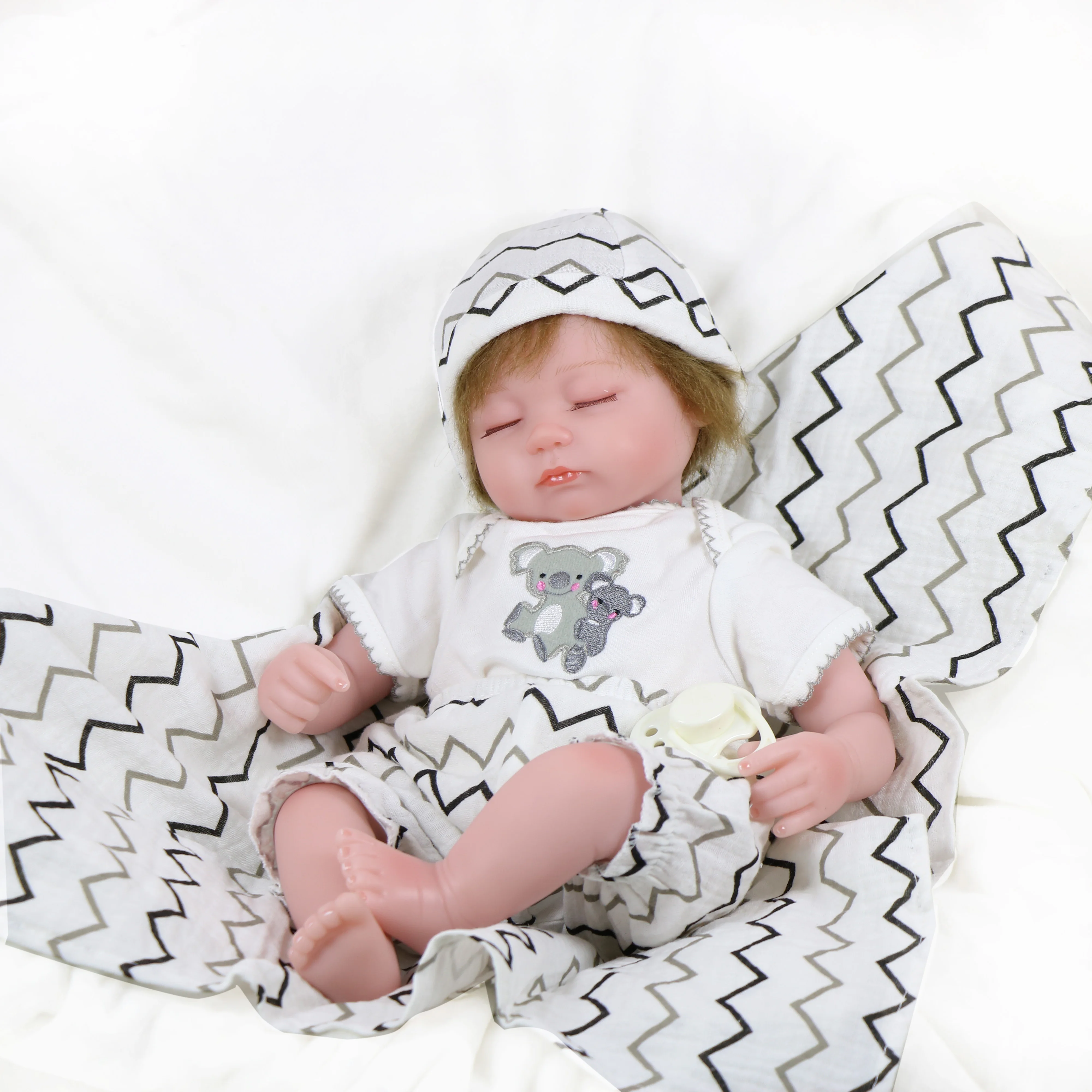 Boy Newborn Lifelike Vinyl Alive Soft Toys, With Soft Blanket