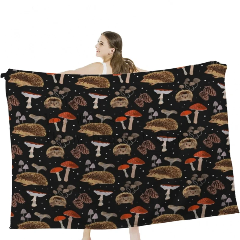 

Hedgehogs and Mushrooms Throw Blankets Soft Velvet Blanket Travel Bedding Blanket