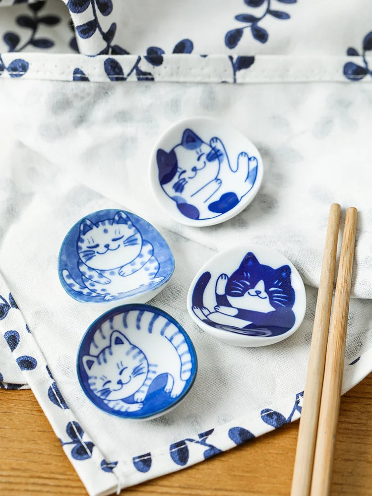 

1 PC Japanese Dish Plate Ceramic Bowl Underglaze Cute Cat Patterned Exquisite Household Made in Japan