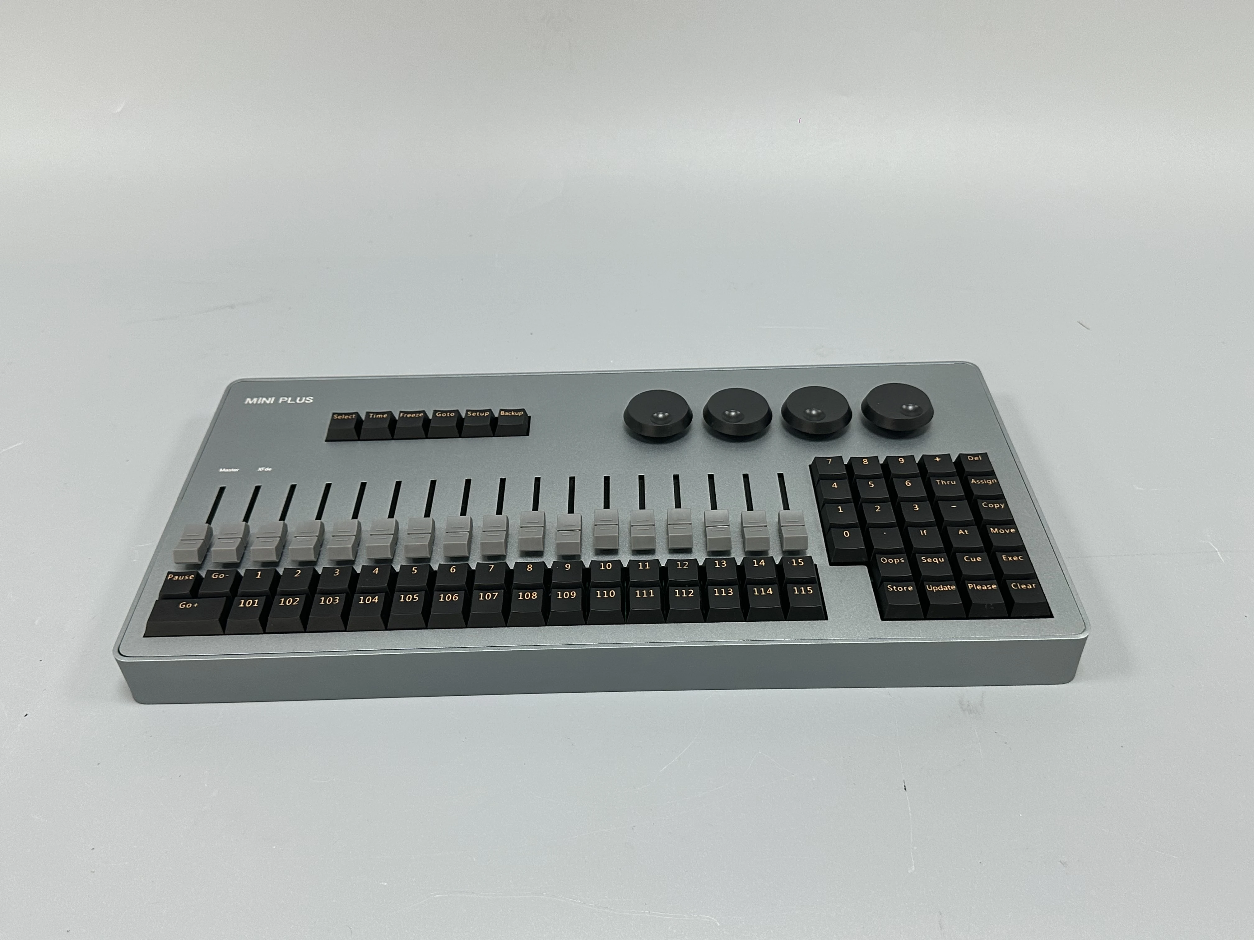 QIUCI MA2 Command Wing Mini MA2 plus Fader Wing DMX512