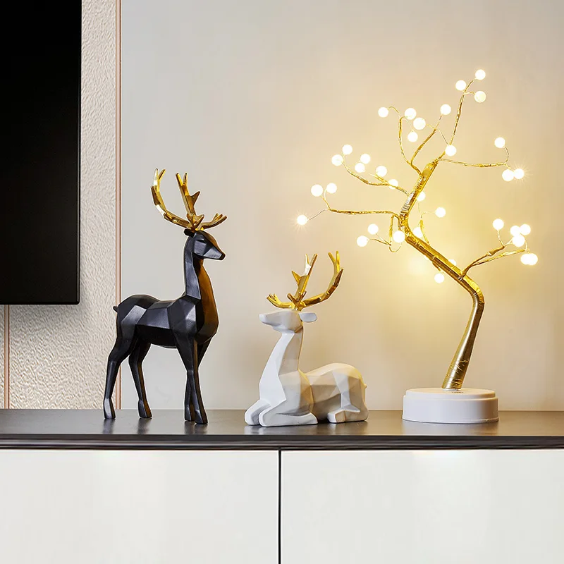 

Statue Deer Sculpture Resin Reindeer Decoration Nordic Home Decor Modern Office Desktop Crafts Ornament Decoration Accessories