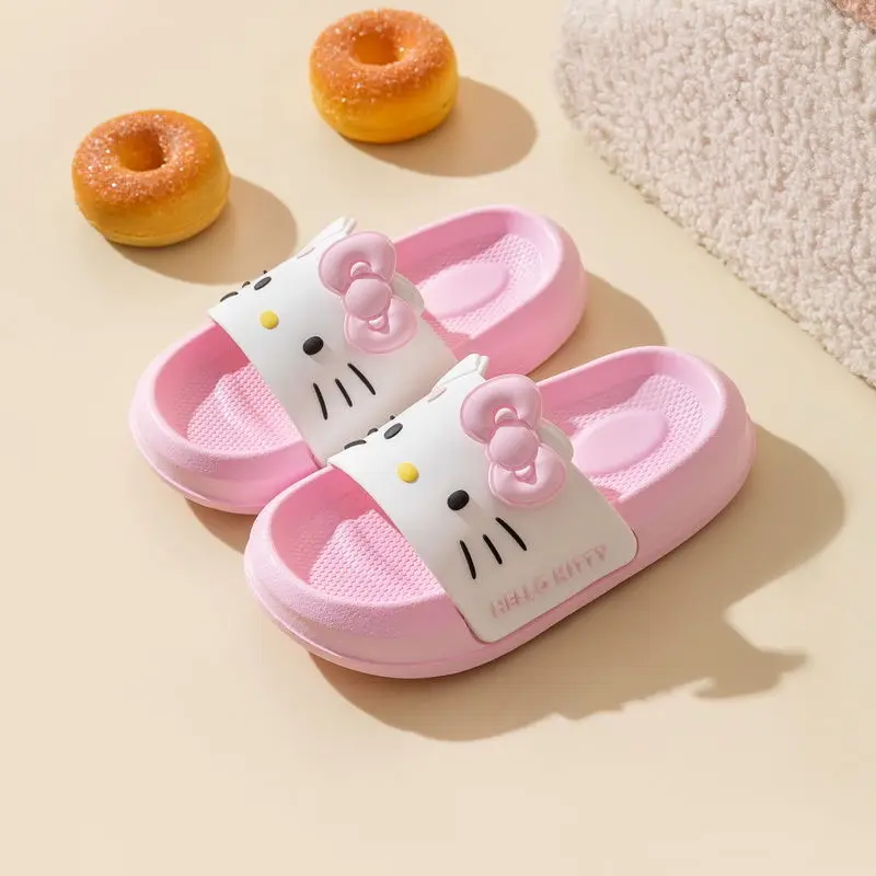 

Детские тапочки HelloKitty, летние Нескользящие Детские тапочки для девочек, для родителей и детей