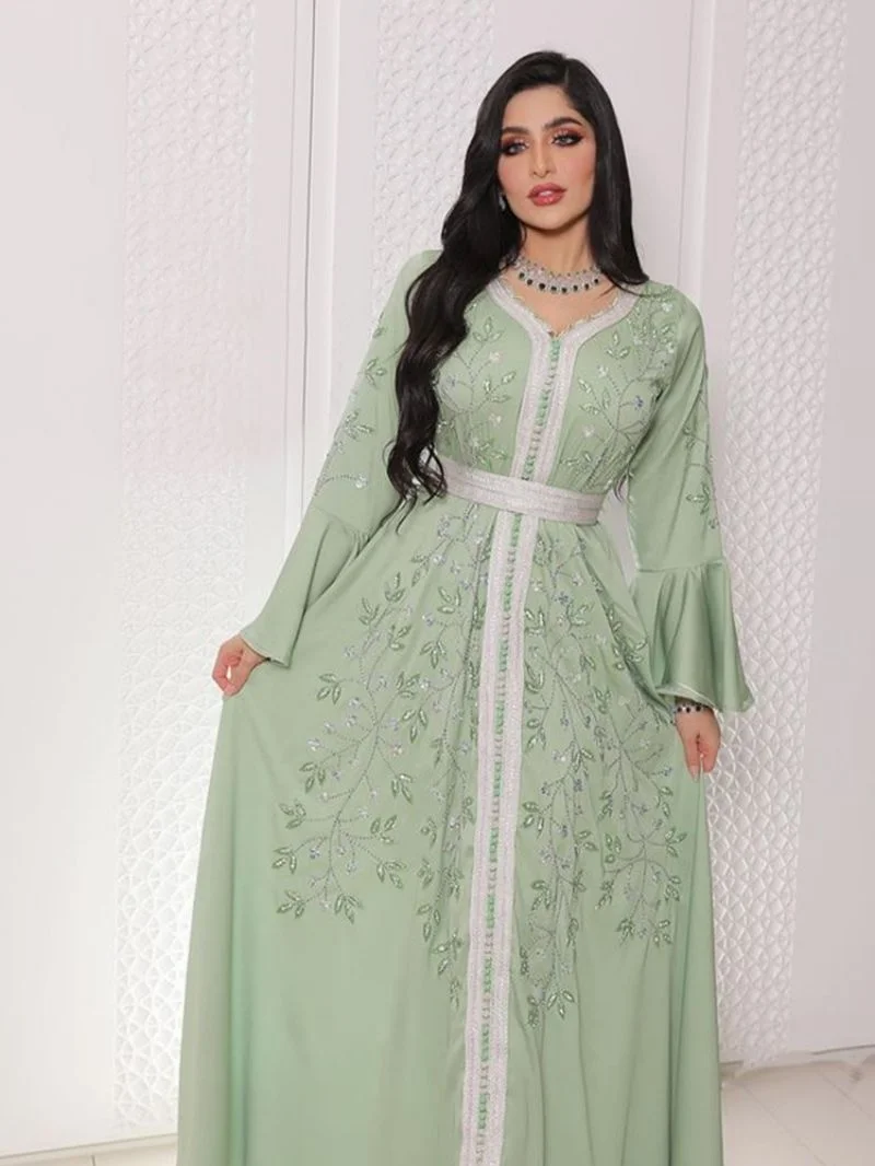New Designed Dubai Women Muslin Dress Long Flare Sleeve Loose Pullover Elegant Chic Mid-east Lady Dress For Autumn