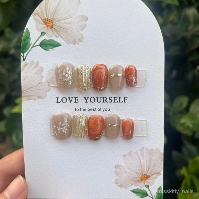 Misskitty ногти ручной работы Ультра короткие лестницы a Fritillary Love Jump цветущие Белые