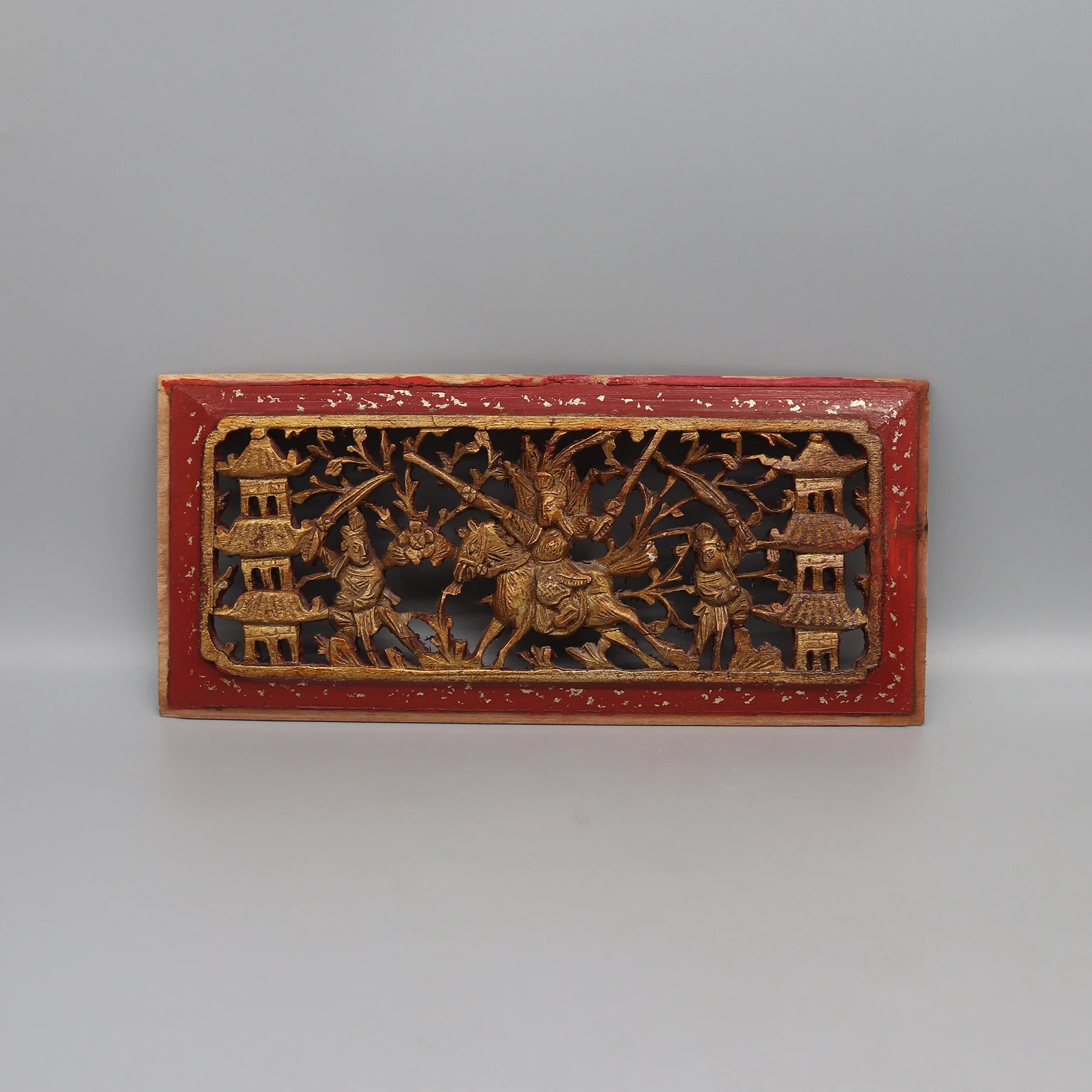 Старинная резная деревянная панель Eastern Tide