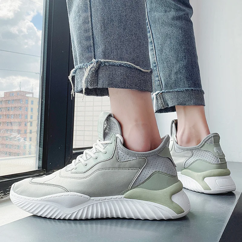 

2022 New Summer Men's Shoes Ice Silk Student Casual Shoes Breathable Men's Sports Shoes Fashion Outdoor Travel Shoes