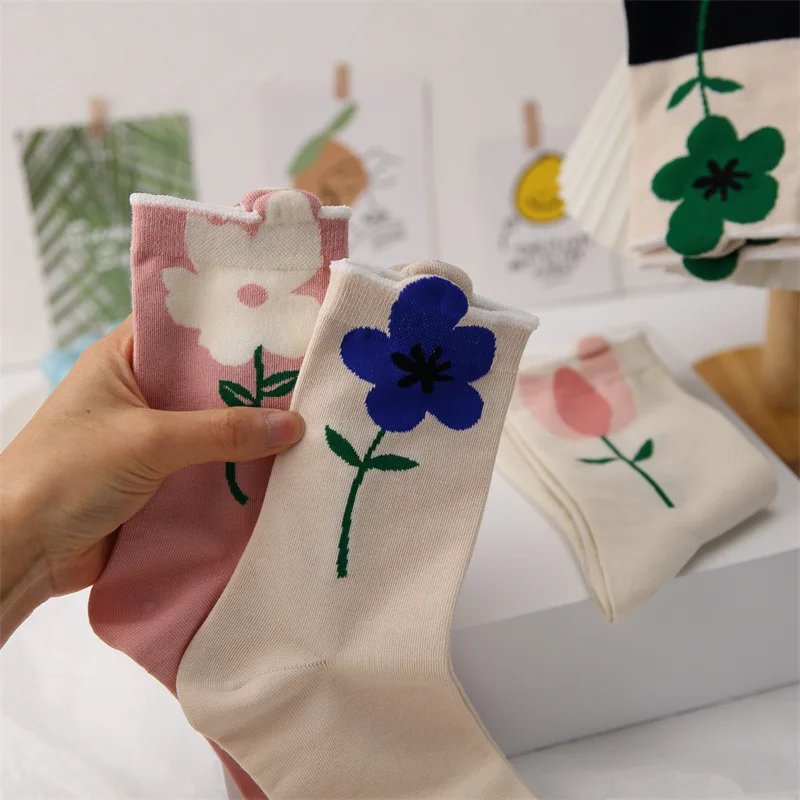 Autumn 2022 New Harajuku Socks Women Fashion Designer Middle Tube Socks Funny Flower White Tulip Ladies Cotton Socks Pack 5 Pair