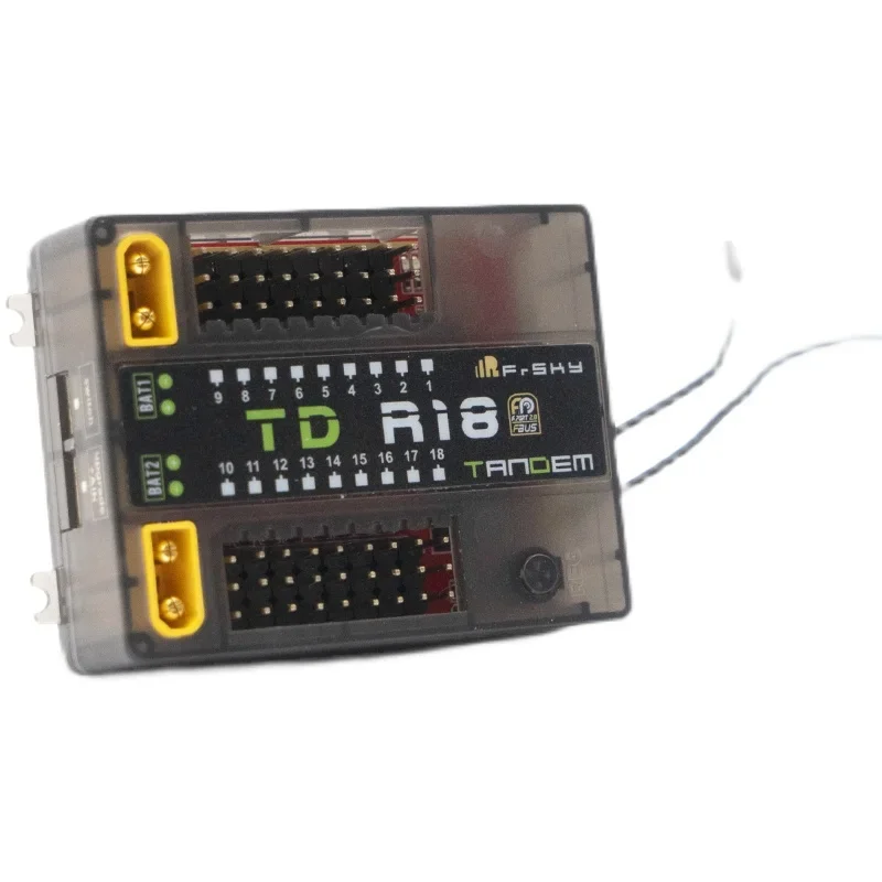 FRSKY TD R18 TDR18 2 4 ГГц/900 МГц Тандемный двухдиапазонный 18-канальный ШИМ 16-канальный SBUS