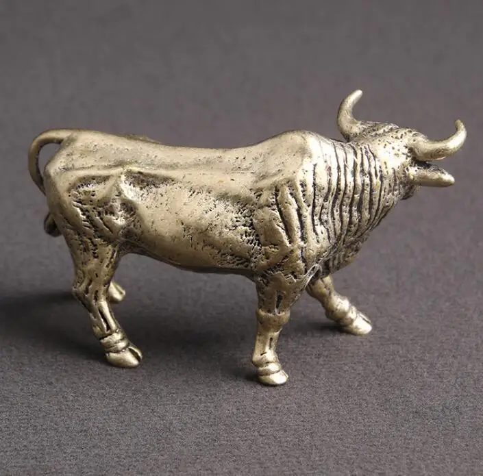 Старая китайская статуя ручной работы из чистой латуни