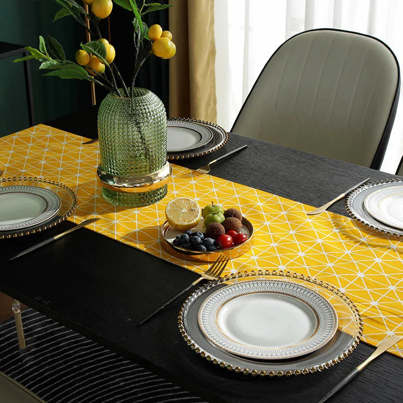 

American Pastoral Country Table Runner Yellow Geometric Sharp Corners Home Decoration Long Strip Printing Tablecloth
