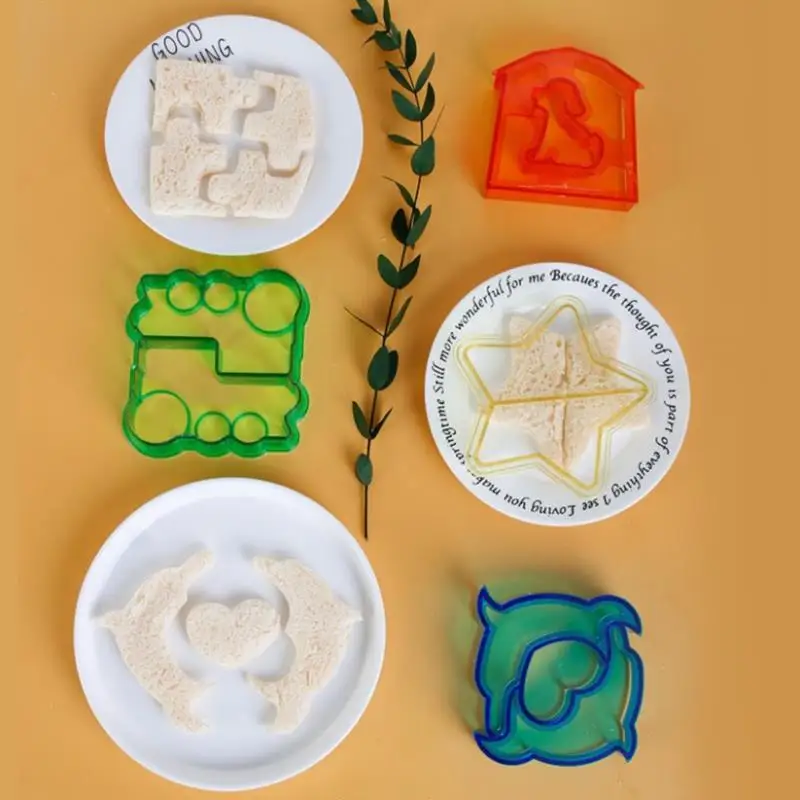 

DIY Sandwiches Cutter Mould Food Cutting Die Bread Mold Children Baking Tools