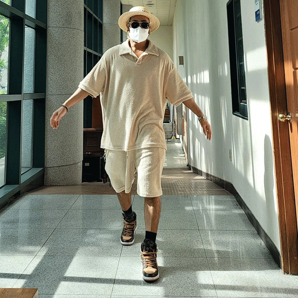 2023 new Summer Men Clothing Short Sleeve Tracksuit Mens Streetwear Fashion Men Lapel T-Shirt Shorts Two Pieces Sports Suit set