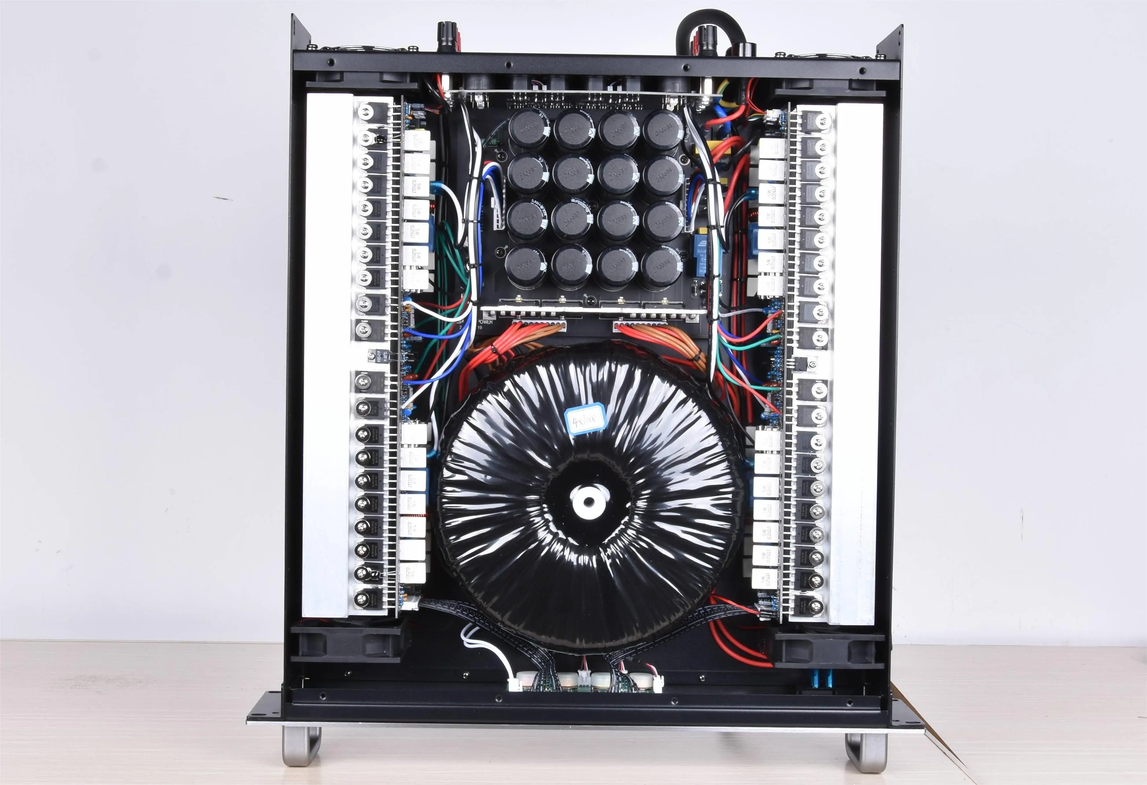 Усилитель мощности класса h усилитель 2U ktv цена