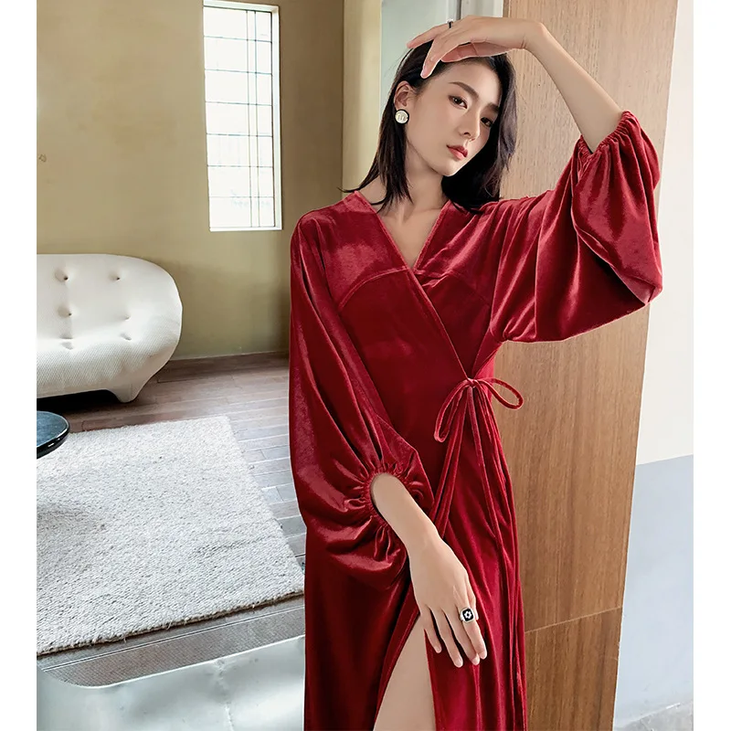 Red Bandage Robe Pajamas Women's Bathrobes Luxury Home Wear Clothes Grace Velvet Wedding Dressing