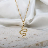 ins hot selling snake pendant necklace stainless steel 18k gold plated animals necklace collar pendant chain for women jewelry