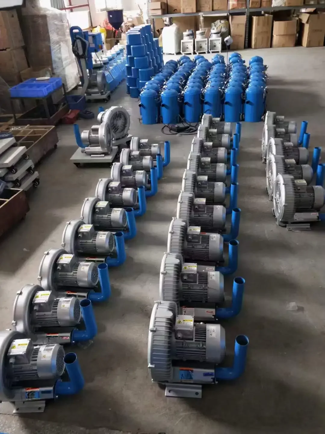 Китай Вакуумный всасывающий питатель машина для подачи пластиковых бункеров