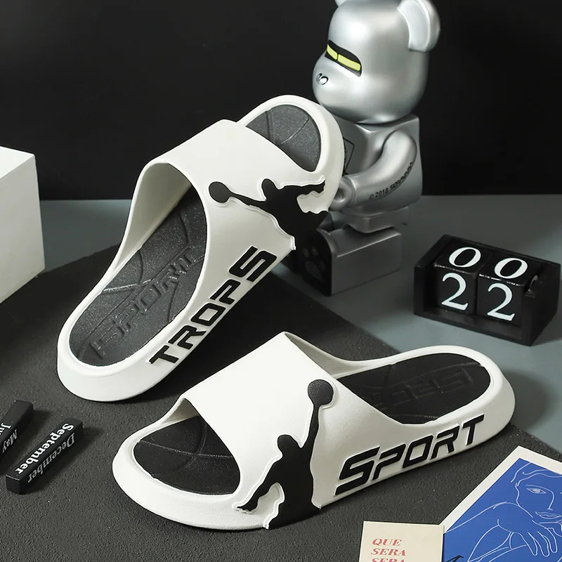 New Slippers Breathable Cool Beach Men Flip Flops Summer Home Outside Womens Slippers Large Size Men Casual Shoes Unisex Sandals