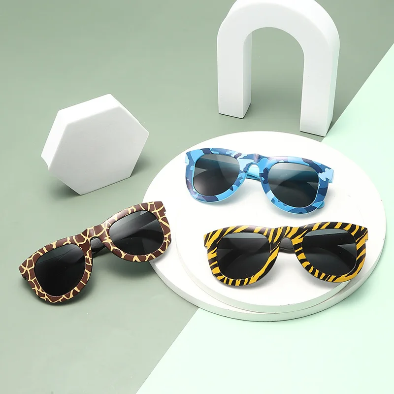 

Baby Plastics Sunglasses with Glasses Boys Girls Outdoor Goggles Children Sun Glasses AC Lens Safety Glasses Gift for Kids