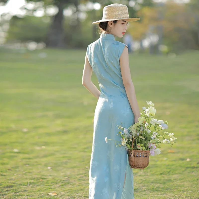 Платье-Ципао для китайской девушки голубое современное жаккардовое длинное
