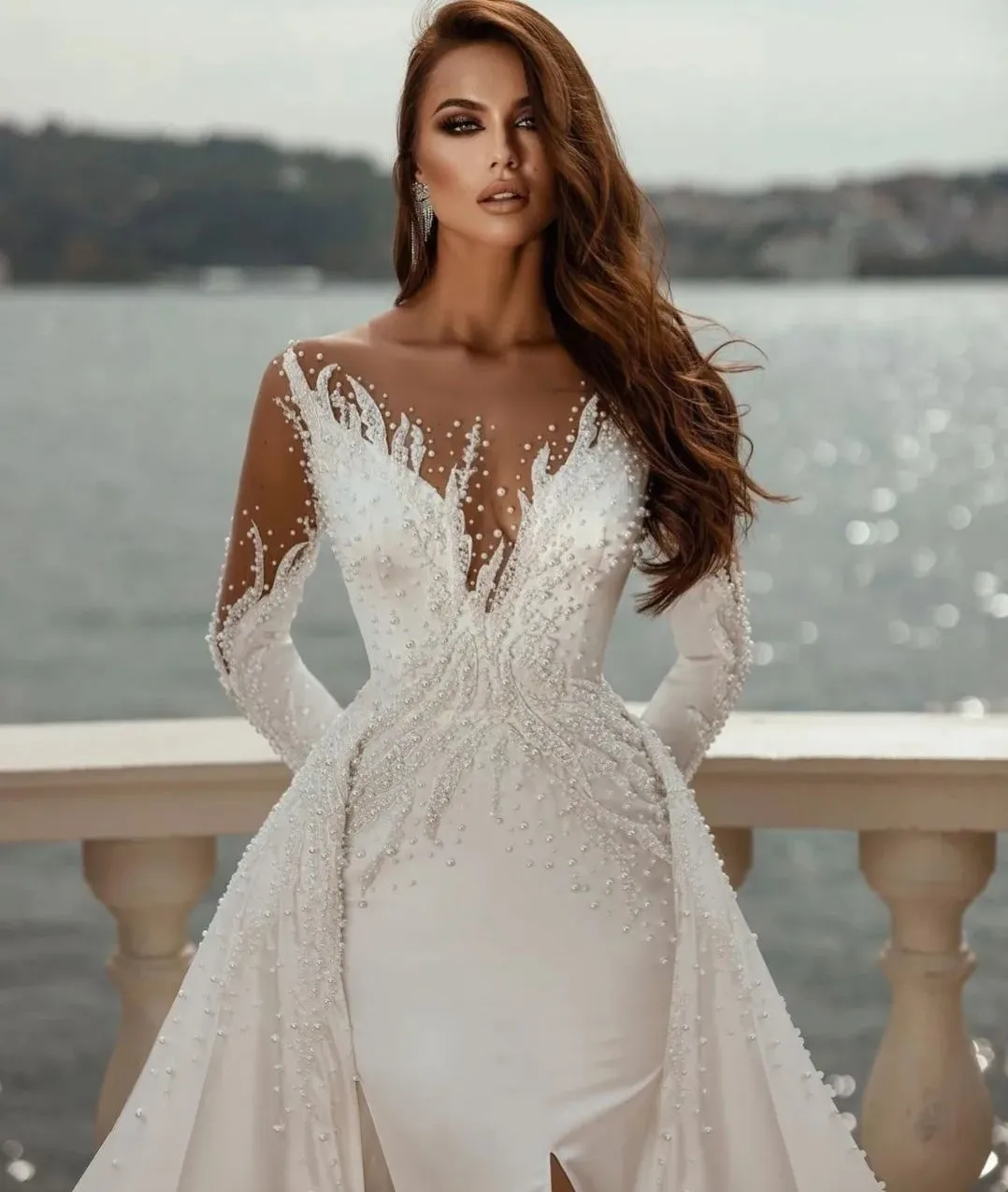 

Arabic Dubai Pearls Wedding Dresses Mermaid Sheer Beading Bridal Gowns Custom Made Split Detachable Train Vestidos De Noiva