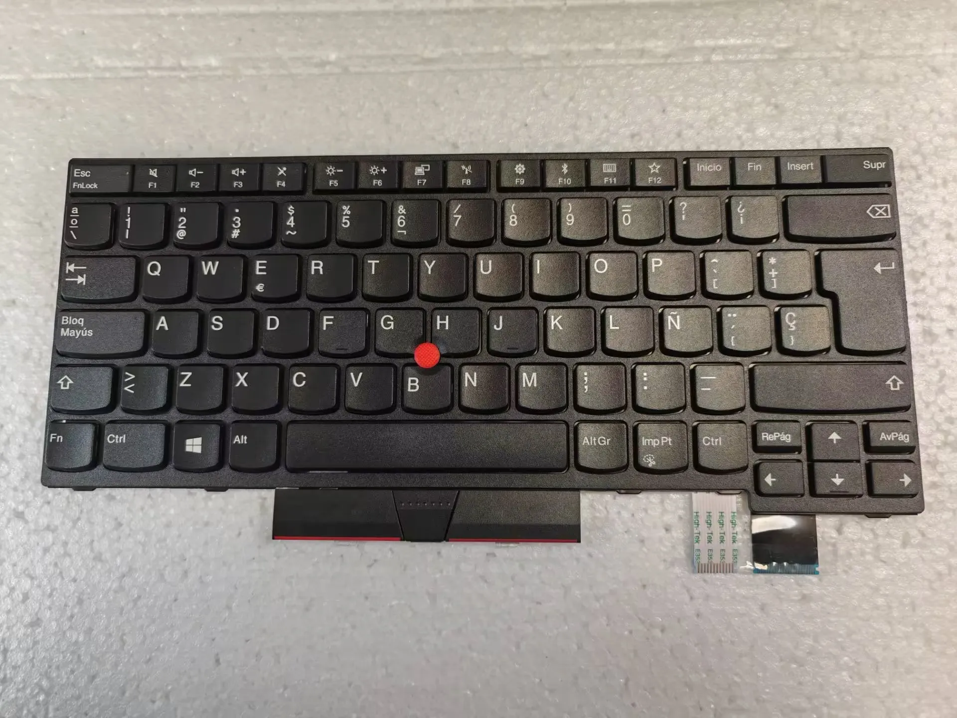 Испанская клавиатура для Lenovo Thinkpad T470 T480 A475 A485 с точкой без подсветки
