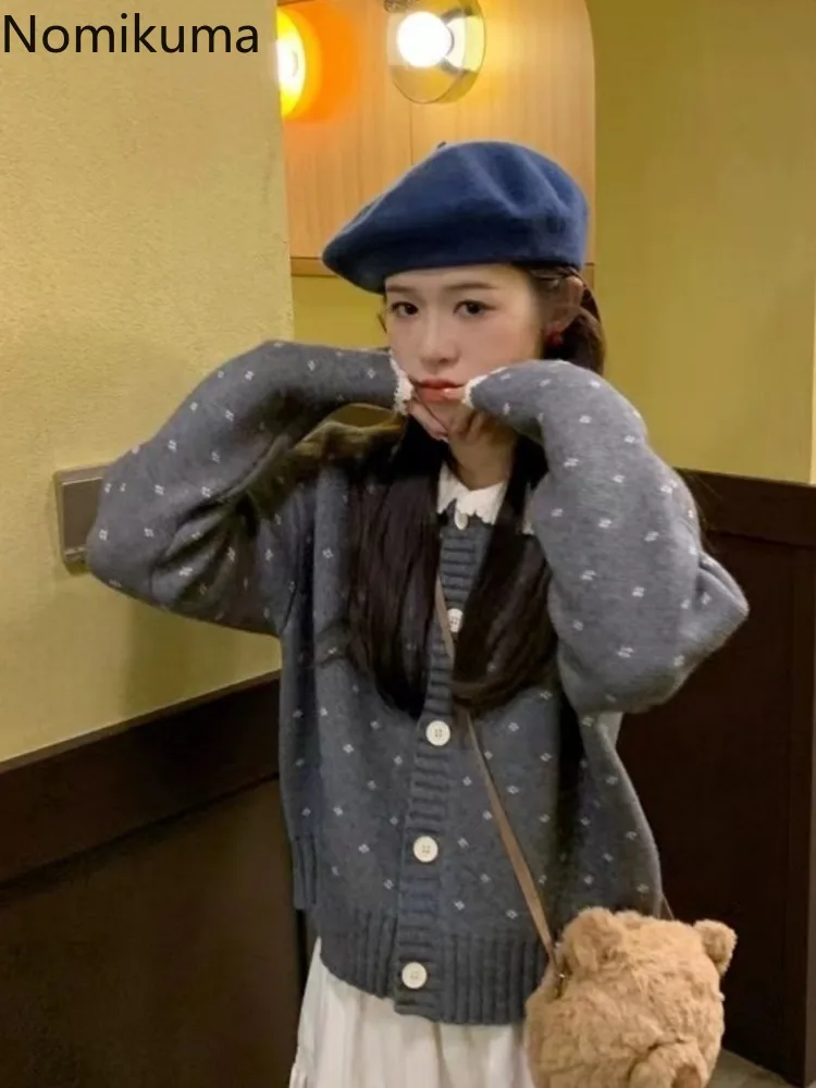 Женский вязаный свитер на осень и зиму с длинным рукавом