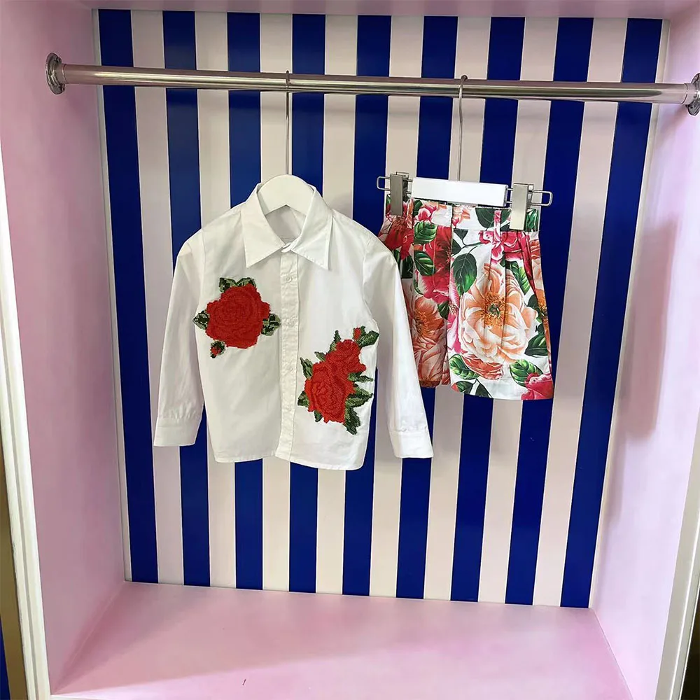 

Designer children's wear girls' suit embroidered rose shirt top full Print Shorts foreign style two-piece summer suit