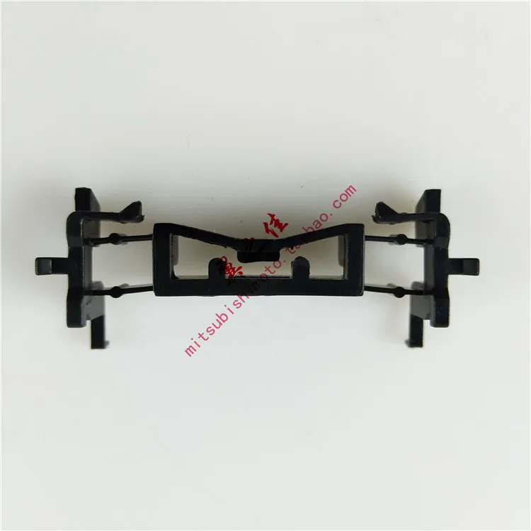 

Зажим для водосточных желобов для Mitsubishi lancer fortis