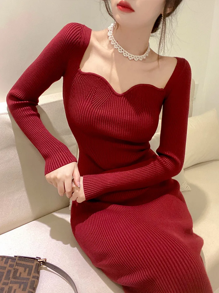 

NEW autumn and winter new French retro waist slimming temperament knit dress female long section bottoming skirt