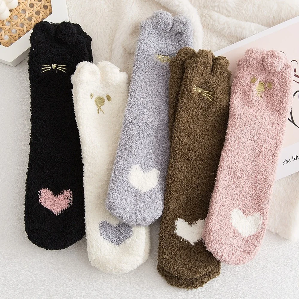 5 Pairs Comfortable Soft Coral Fleece Women Socks Love Cat Paw Print Mid-tube Warm Cartoon Thickening Sleeping Socks