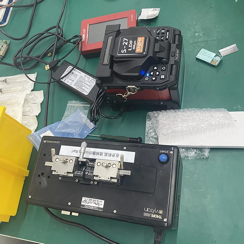 Рисунок 3 - Устройство для сращивания лазера