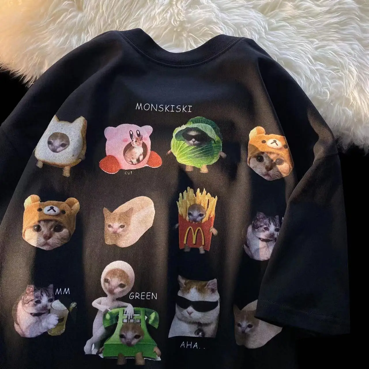 

Japanese Pure Cotton Sweet Cool Funny Cat Print Short Sleeved T-shirt Loose Versatile Men and Women Summer Couple Costume