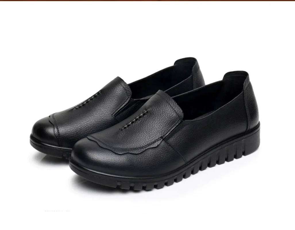 Осенняя нескользящая обувь из натуральной кожи на плоской подошве для мам