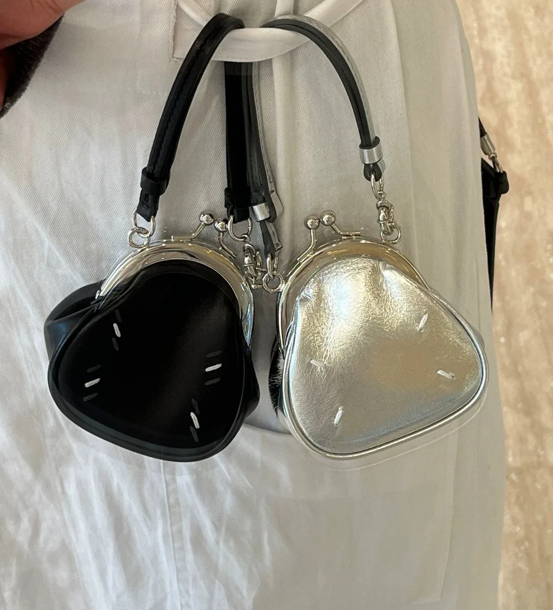 

Luxury Brand Handbags Margiela Women's MM6 Mini Shoulder Females Clouds Bags Metal Buckle Versatile Clip Tote Classic Casual