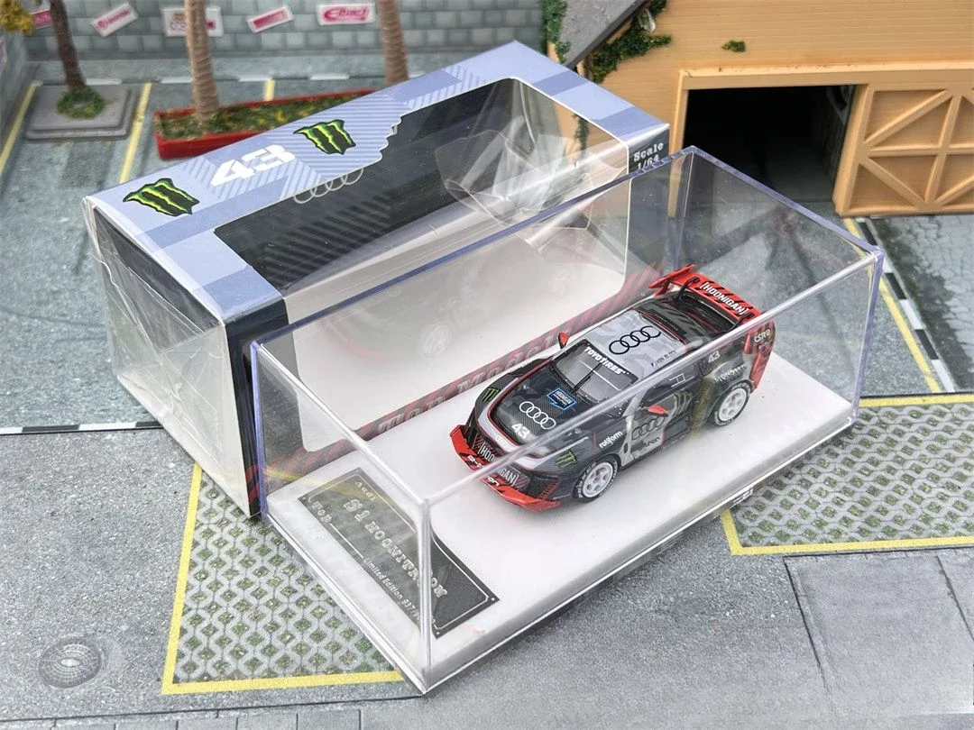 1:64 Audi S1 Hoonitron Brick Tertiary Drift Dashen Модель автомобиля из сплава